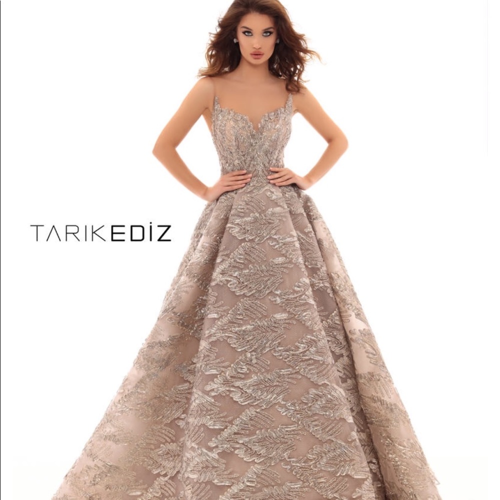 Prom Dress - Picture 3 of 6